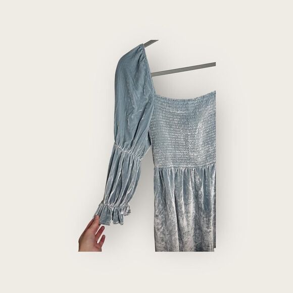 Reformation Albi Velvet Smocked Mini Dress Powder Blue Size Medium - Picture 5 of 7